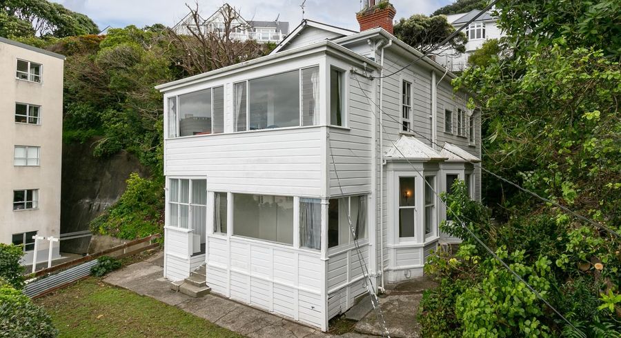  at 86 Salamanca Road, Kelburn, Wellington