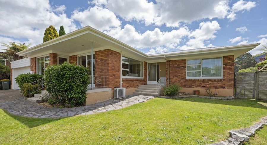  at 16 Campbell Place, Pukehangi, Rotorua