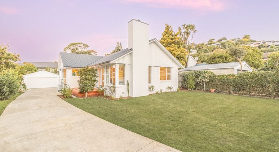  at 9 Soleares Avenue, Mount Pleasant, Christchurch City, Canterbury