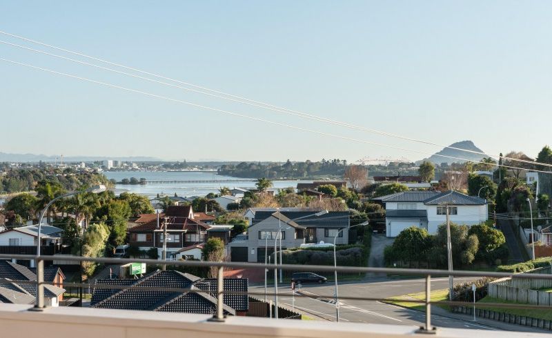  at 8 Utopia Park Heights, Welcome Bay, Tauranga
