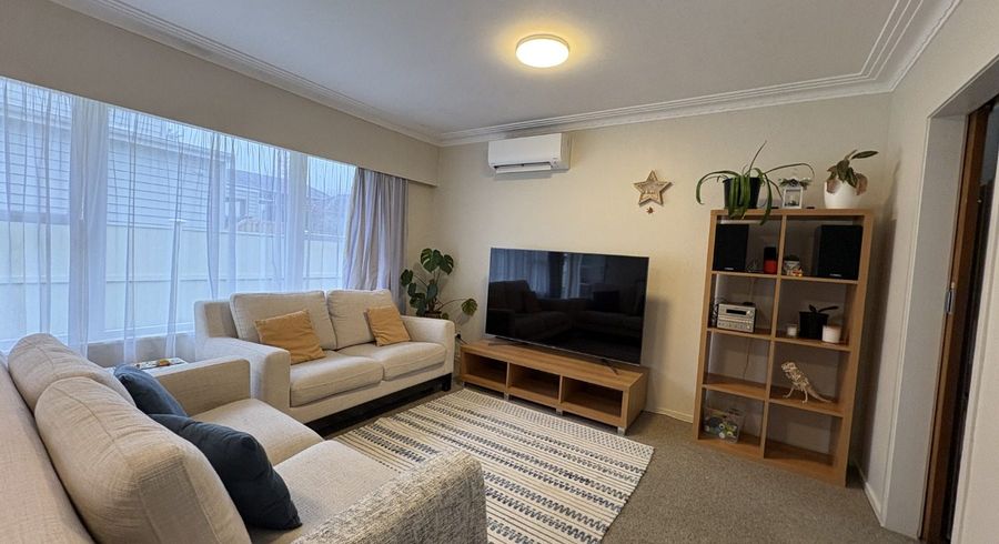  at 2/10 Kenyon Ave, Mount Eden, Auckland City, Auckland