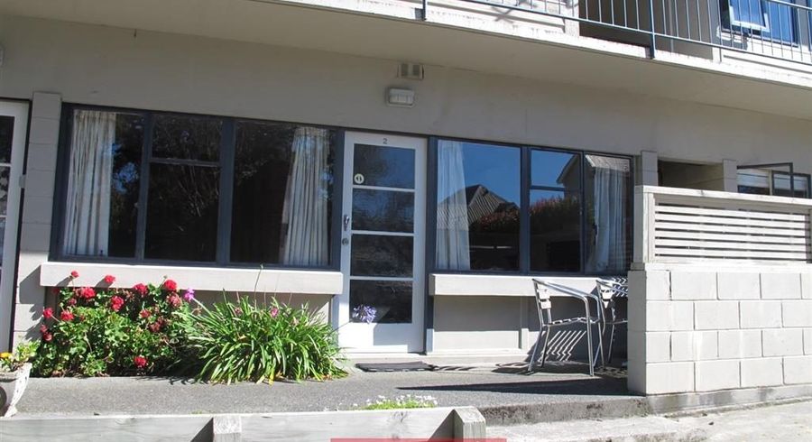  at 2/120 London Street, Dunedin Central, Dunedin
