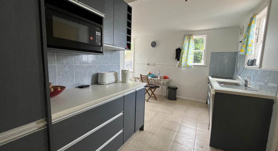  at 1/24 Blockhouse Bay Road, Avondale, Auckland City, Auckland