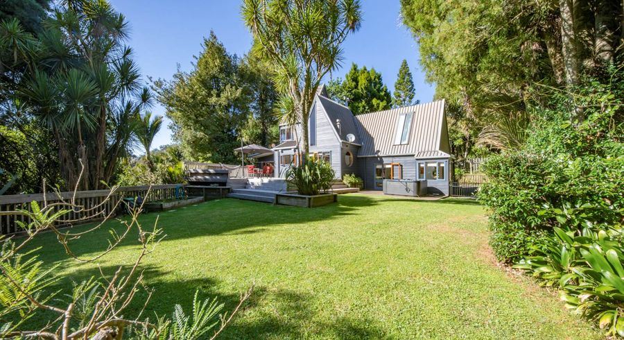  at 166 Woodlands Park Road, Titirangi, Auckland