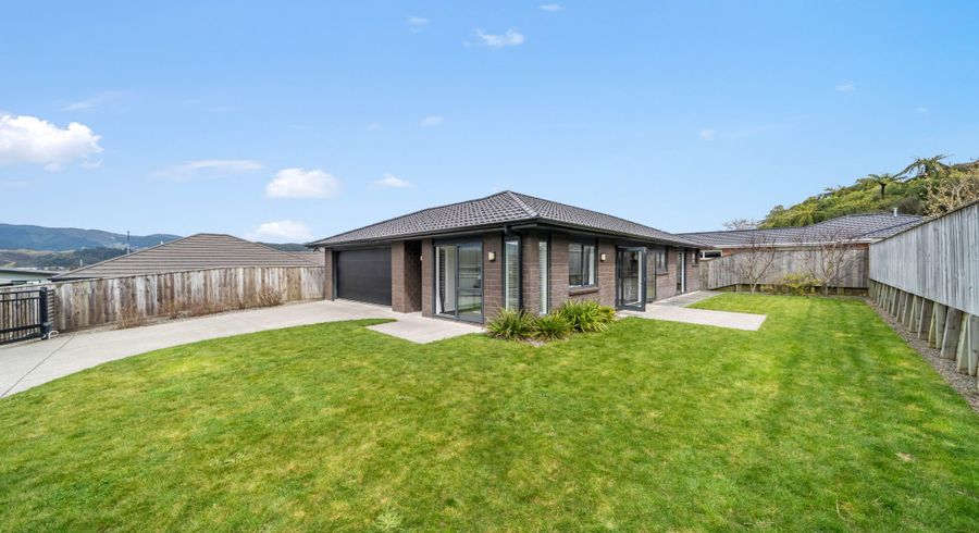 at 107 Riverstone Drive, Riverstone Terraces, Upper Hutt