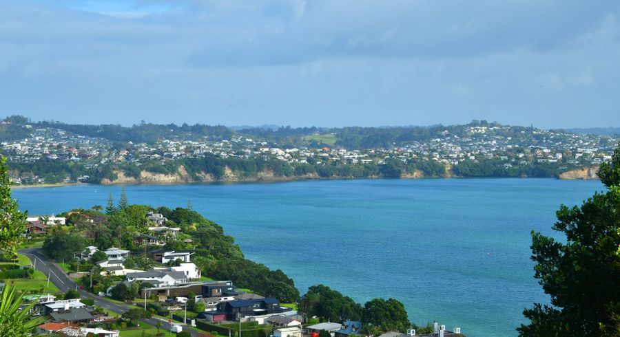  at 21 Roberts Road, Matakatia, Whangaparaoa