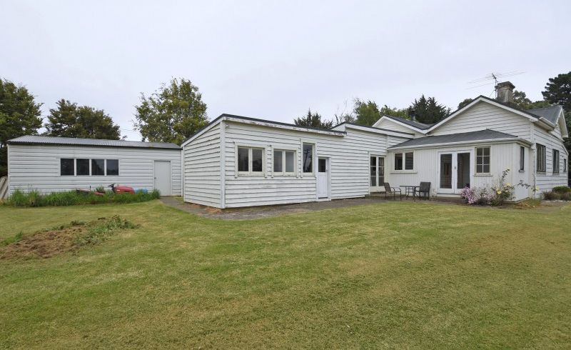  at 27 Rimu Road, Kennington