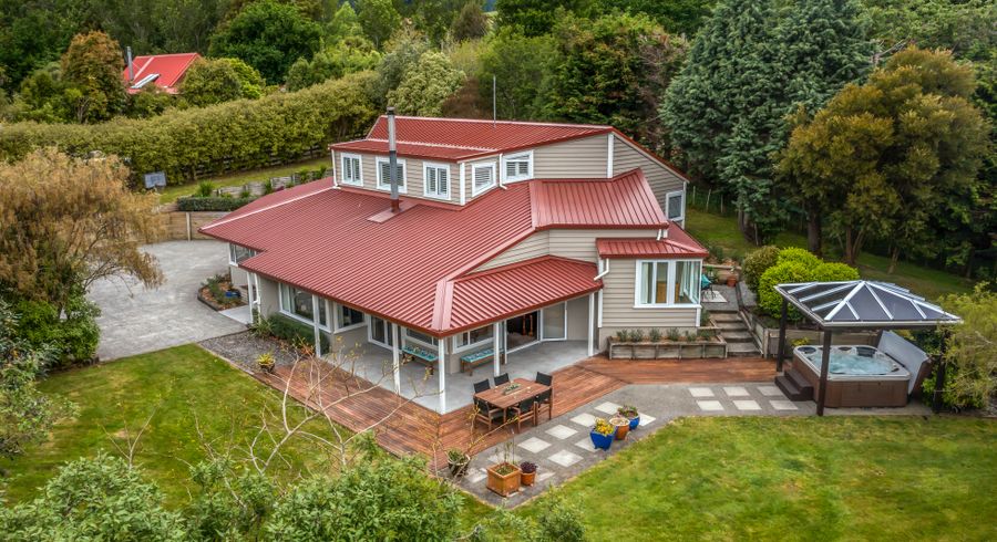  at 50E Katherine Mansfield Drive, Whitemans Valley, Upper Hutt
