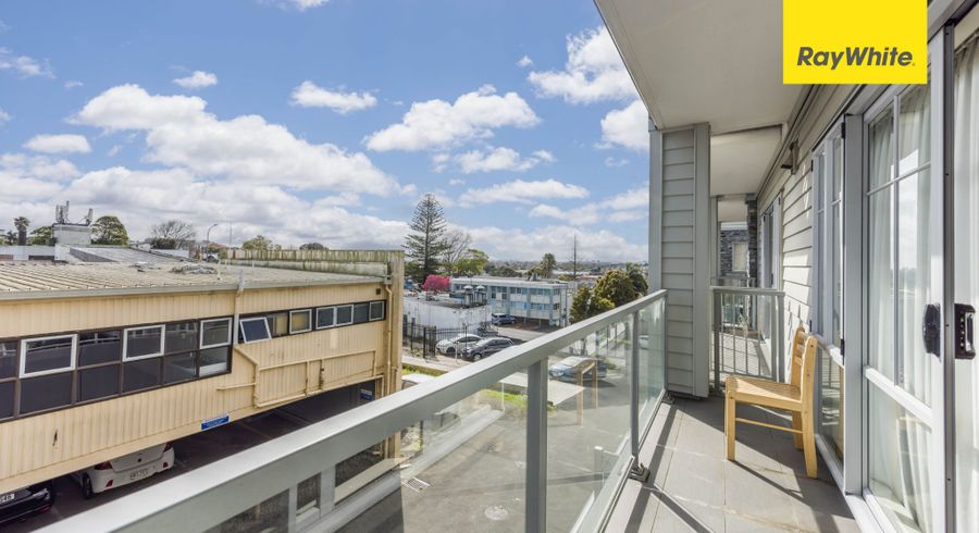  at 2J/3 Keystone Avenue, Mount Roskill, Auckland City, Auckland