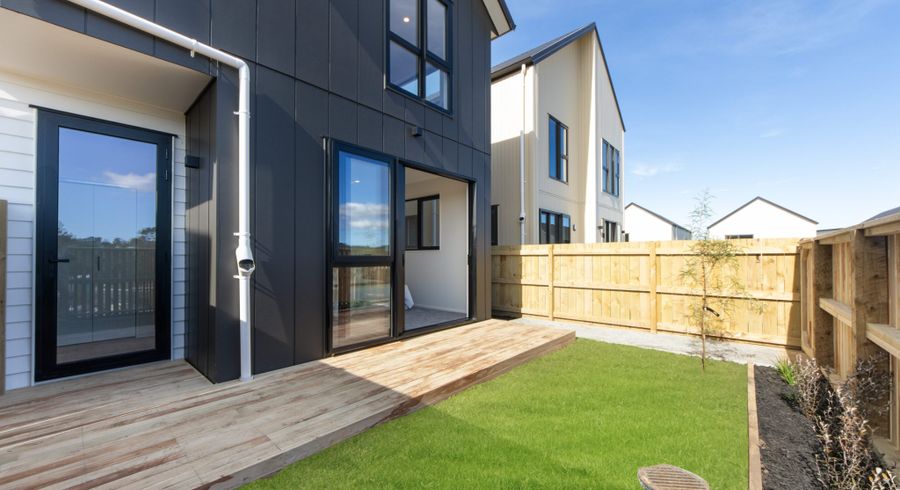  at 8 Kiekie Street, Westgate, Waitakere City, Auckland
