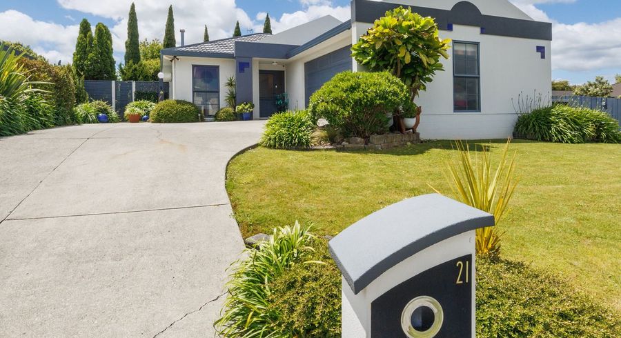  at 21 Aspen Way, Kelvin Grove, Palmerston North