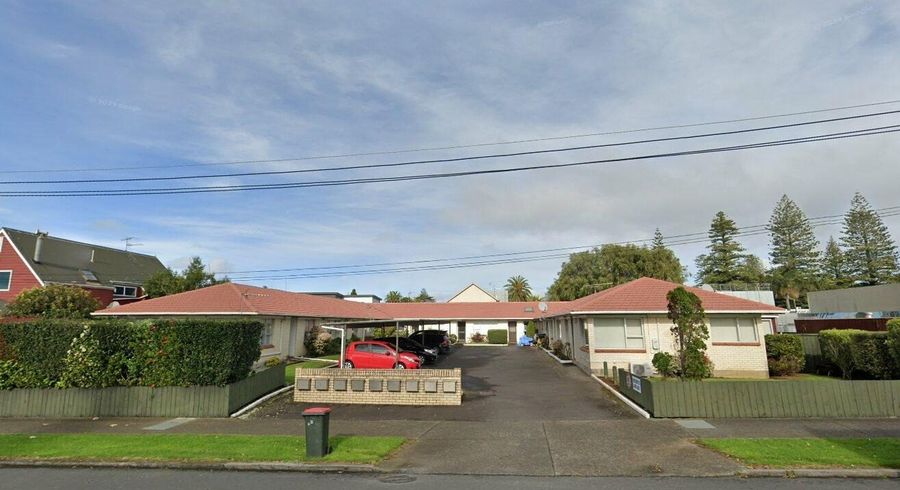  at 2/135 Trafalgar Street, Onehunga, Auckland