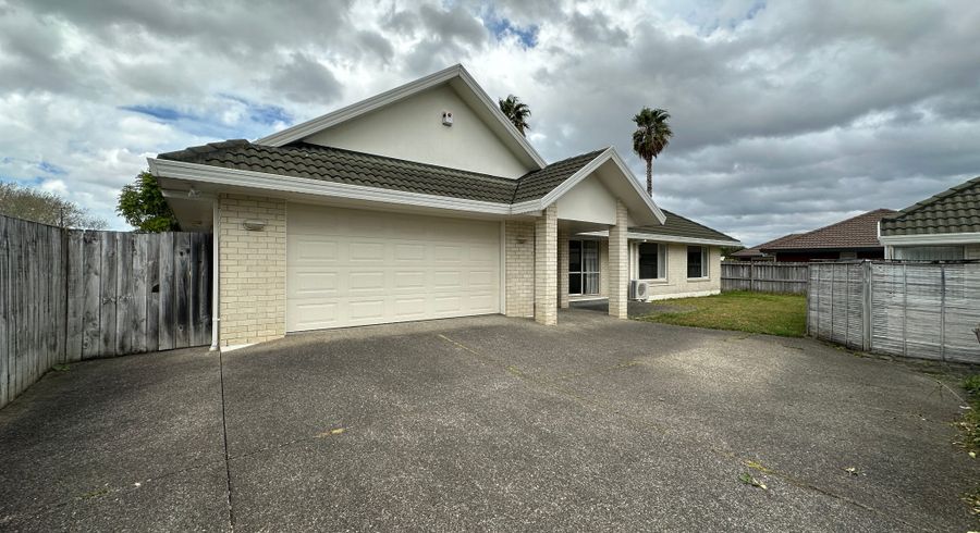  at 19 Glassonby Road, Northpark, Auckland