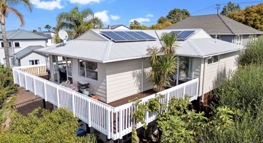  at 10A  Silverton Avenue, Wai O Taiki Bay, Auckland City, Auckland