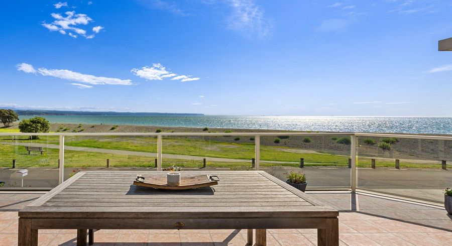  at 2 North Terrace, Westshore, Napier, Hawke's Bay