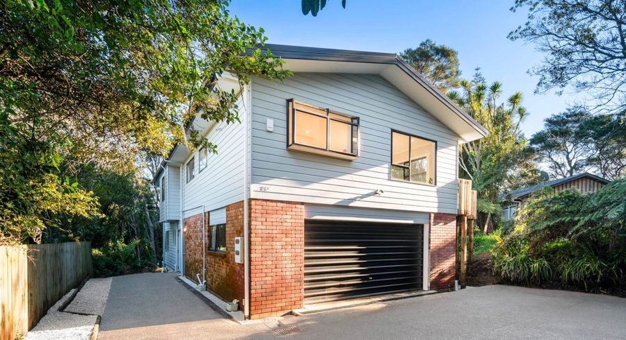  at 2/24 Windy Ridge Road, Glenfield, North Shore City, Auckland