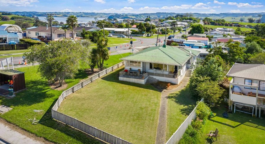  at 2 Dawson Road, Snells Beach, Snells Beach