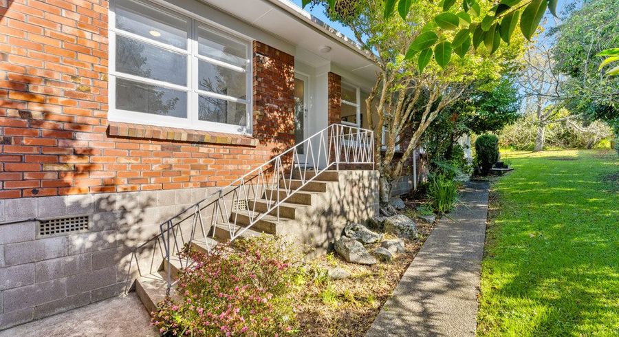 at 2/22 Margaret Place, Milford, North Shore City, Auckland