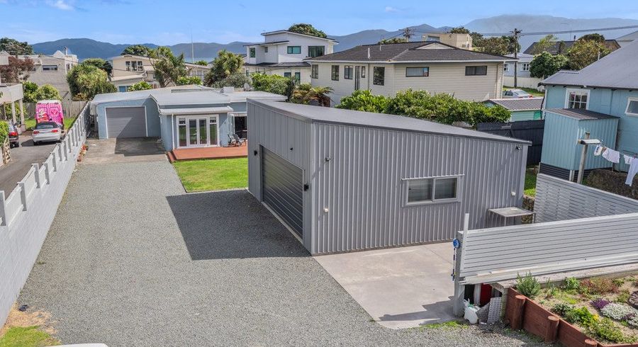  at 116 Seaview Road, Paraparaumu Beach, Kapiti Coast, Wellington