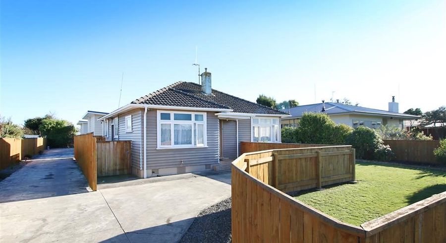  at 8 Trewin Street, Feilding, Manawatu, Manawatu / Whanganui