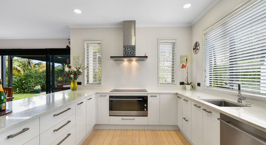  at 27 Searle Drive, Patumahoe, Franklin, Auckland