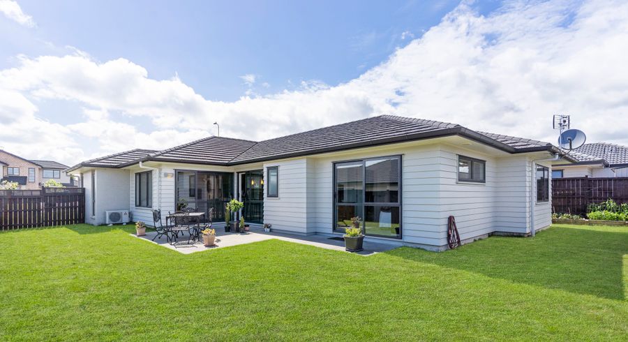 at 24 Scotsmoor Drive, Wattle Downs, Auckland