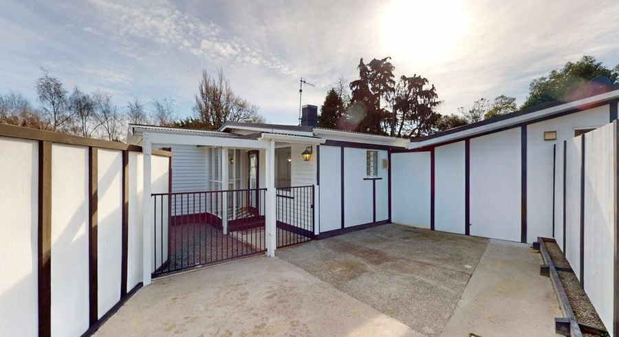  at 130a Main Road South, Raumati Beach, Kapiti Coast, Wellington