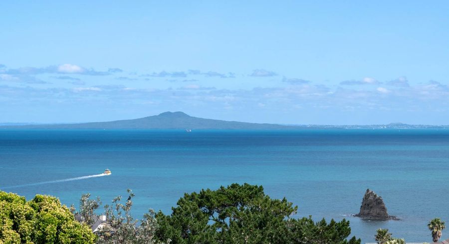  at 95 Roberts Road, Matakatia, Whangaparaoa