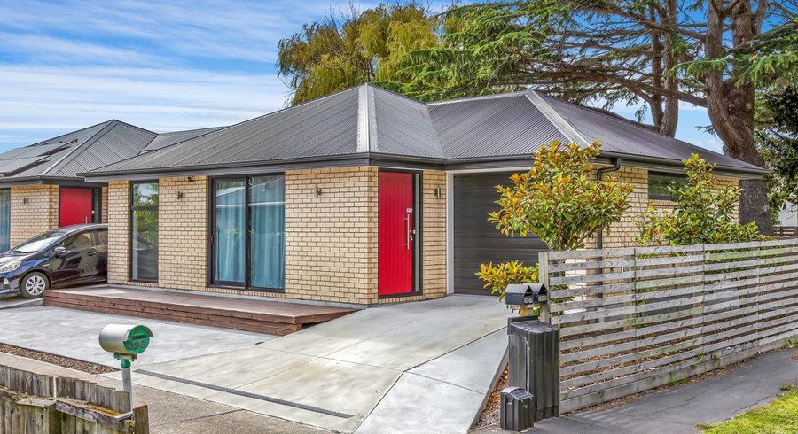  at 393C Linwood Avenue, Bromley, Christchurch