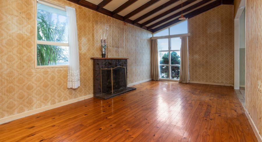  at 12 Gardiner Grove, Mangere East, Auckland