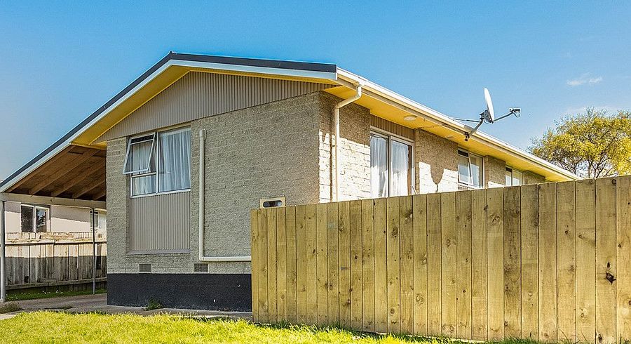  at 32 Dundee Place, Strathern, Invercargill