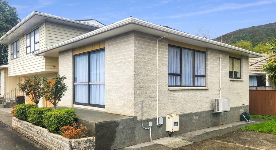  at 44B Saint Ronans Avenue, Waterloo, Lower Hutt, Wellington