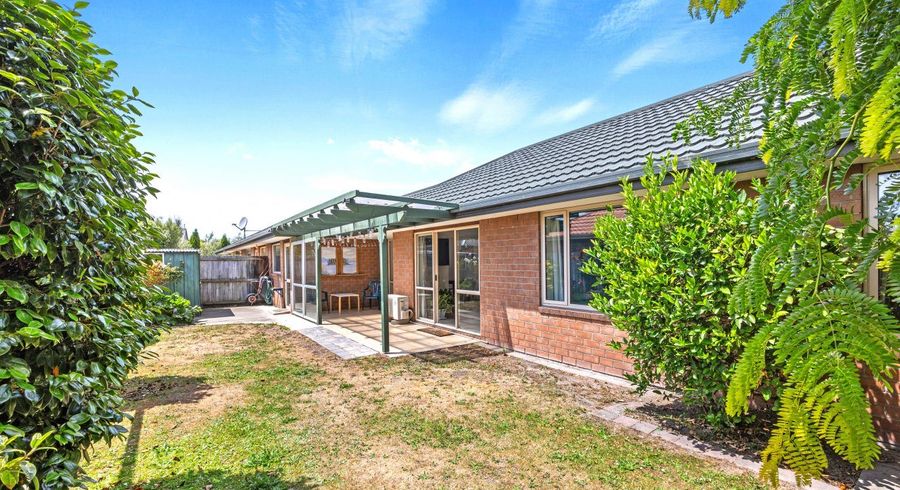  at 2/29 Loughton Street, Burwood, Christchurch City, Canterbury