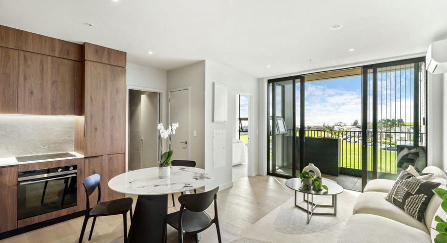  at 302/84 Te Oneroa Way, Long Bay, North Shore City, Auckland