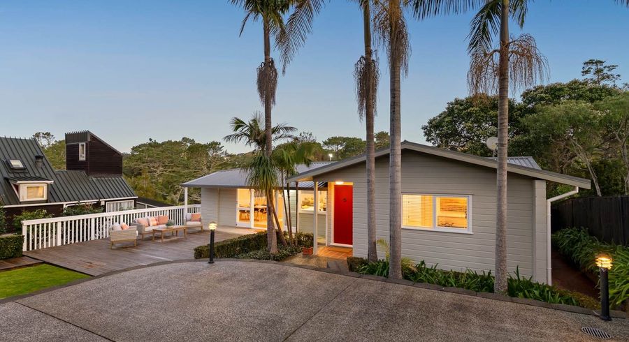  at 18 Sandford Street, Campbells Bay, North Shore City, Auckland