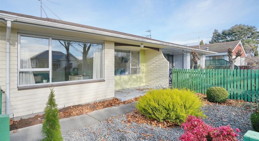  at 2/16 Oxley Avenue, St. Albans, Christchurch City, Canterbury