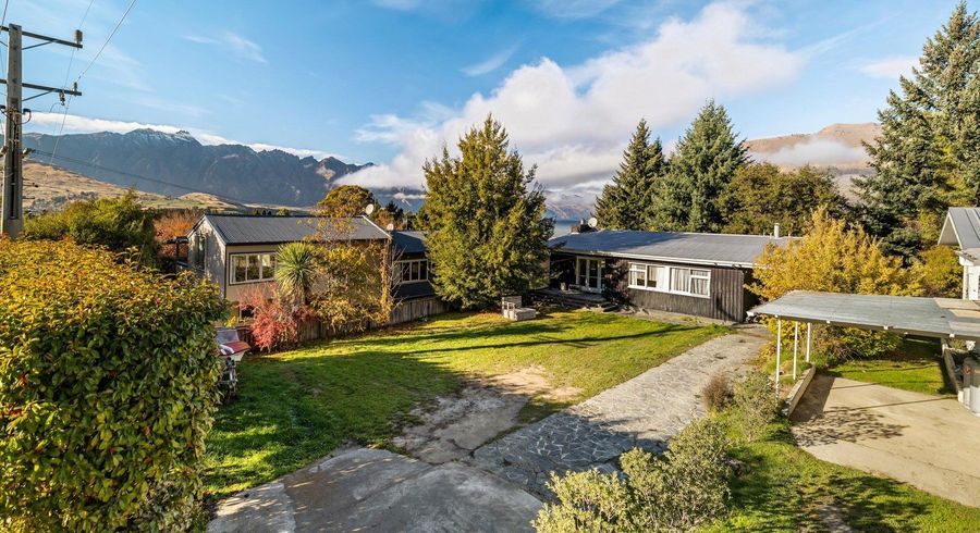  at 98 Thompson Street, Queenstown, Queenstown