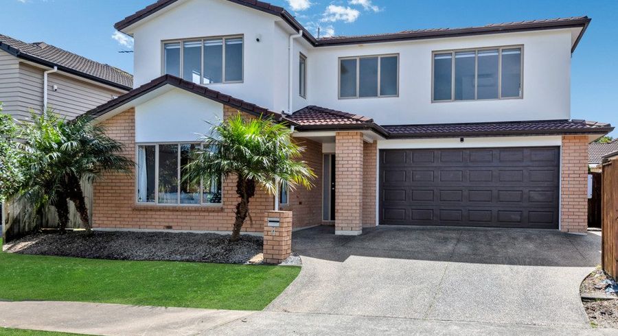  at 4 Villarosa Lane, Flat Bush, Manukau City, Auckland