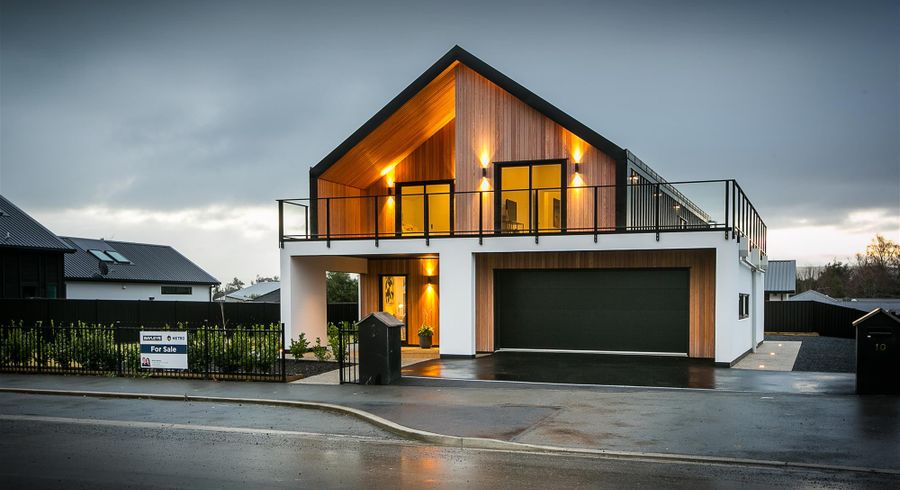  at 10 Cuddie Close, East Taieri, Mosgiel