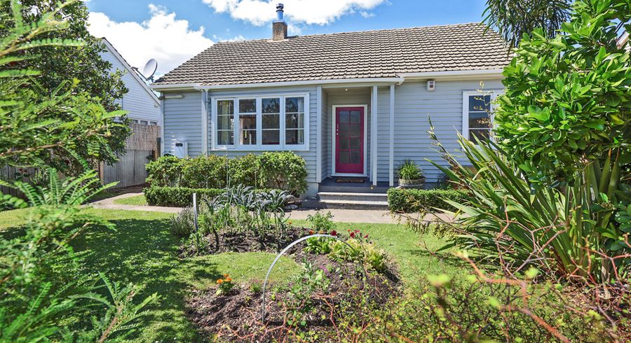  at 803 Tamatea Street, Mahora, Hastings, Hawke's Bay