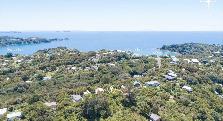  at 34 Hekerua Road, Oneroa, Waiheke Island, Auckland