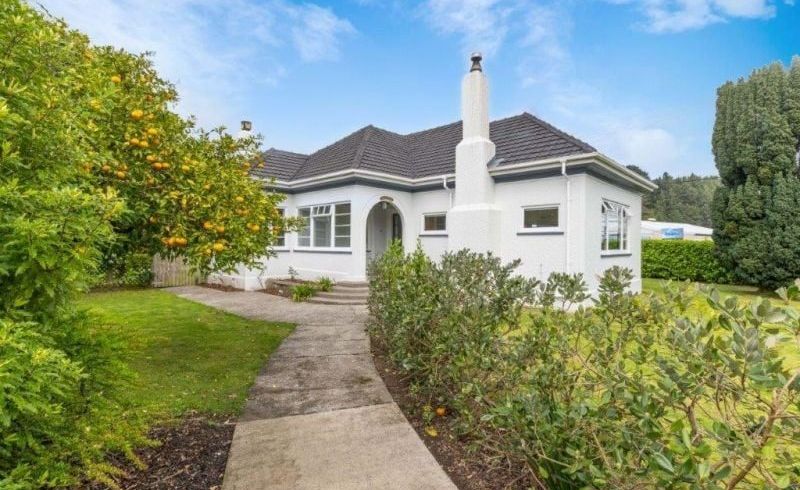  at 2 Hinemoa St, Paraparaumu, Kapiti Coast, Wellington