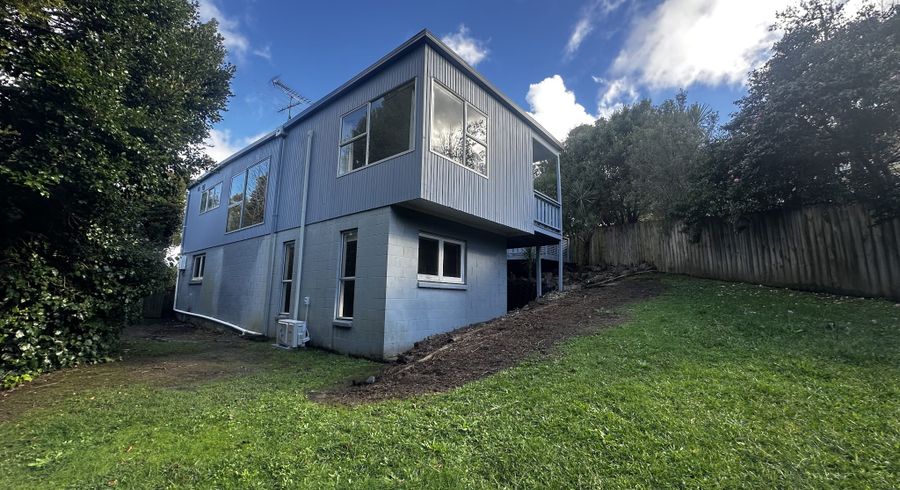  at 12 Kilduff Place, Mairangi Bay, North Shore City, Auckland