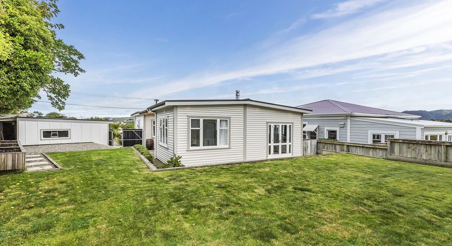  at 36 Kaihuia Street, Northland, Wellington