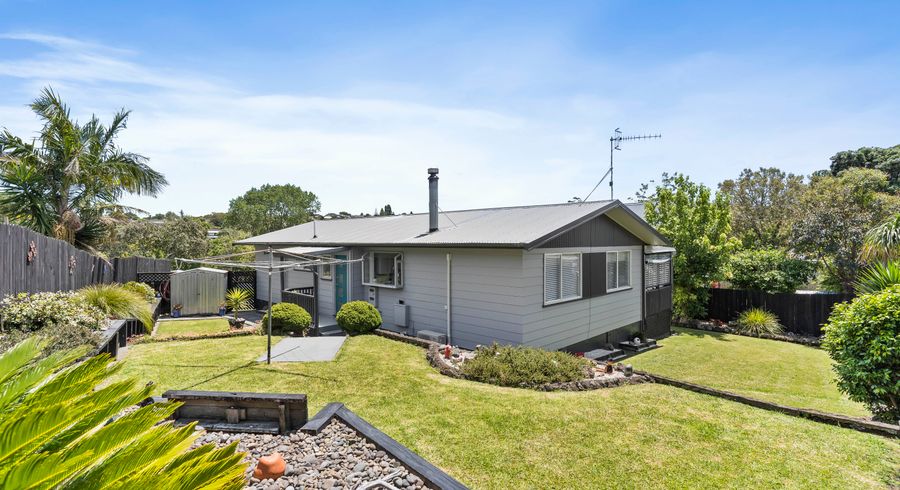  at 61 Robbies Road, Shelly Park, Auckland
