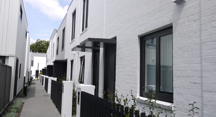  at 106/124 Taylors Road, Mount Albert, Auckland
