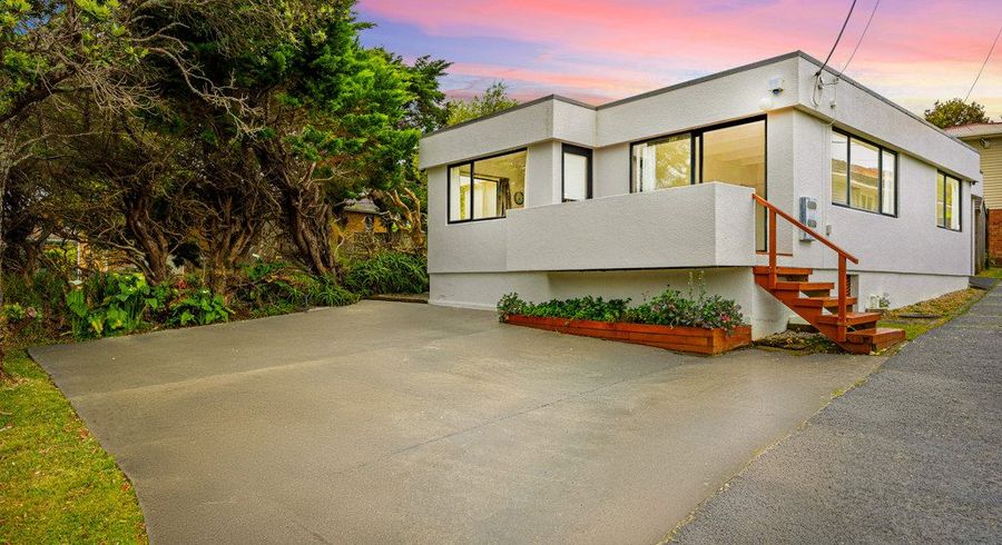  at 2/41 Merriefield Avenue, Forrest Hill, North Shore City, Auckland