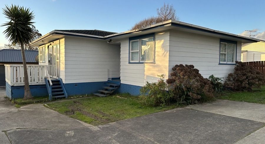  at 50 Te Irirangi Drive, Clover Park, Manukau City, Auckland