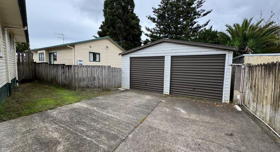 at 12A Friedlanders Road, Manurewa, Manukau City, Auckland