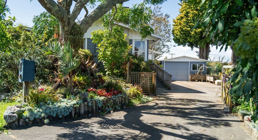  at 35 Woodford Avenue, Brookfield, Tauranga, Bay Of Plenty